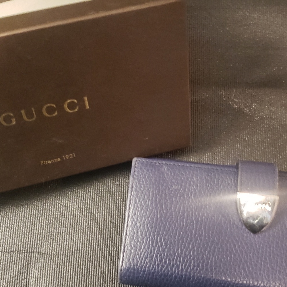 Gucci wallet